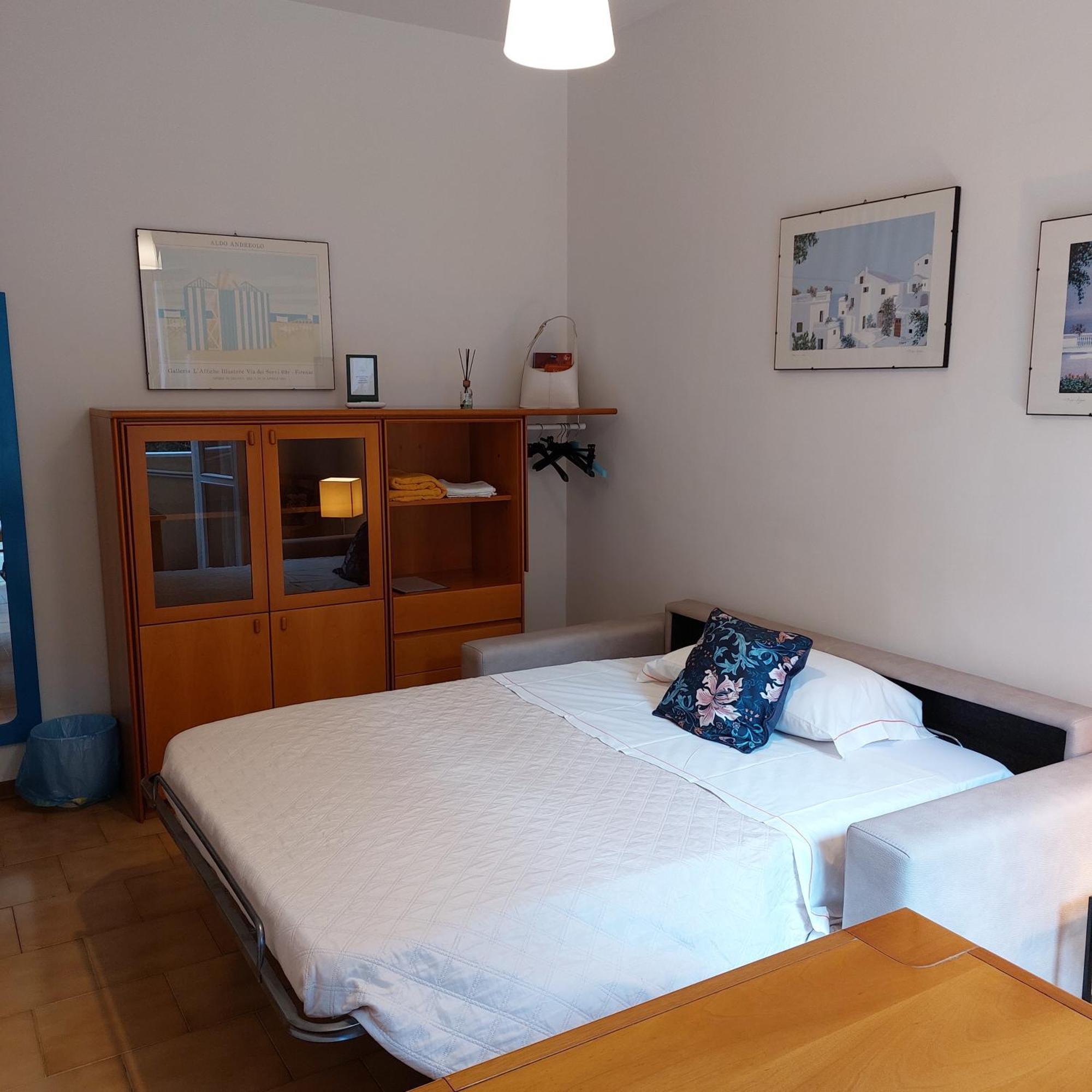Antonia'S Guest House Rimini Esterno foto